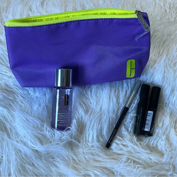 Clinique Other - NWT Clinique Bag, Skincare, and Cosmetic Bundle